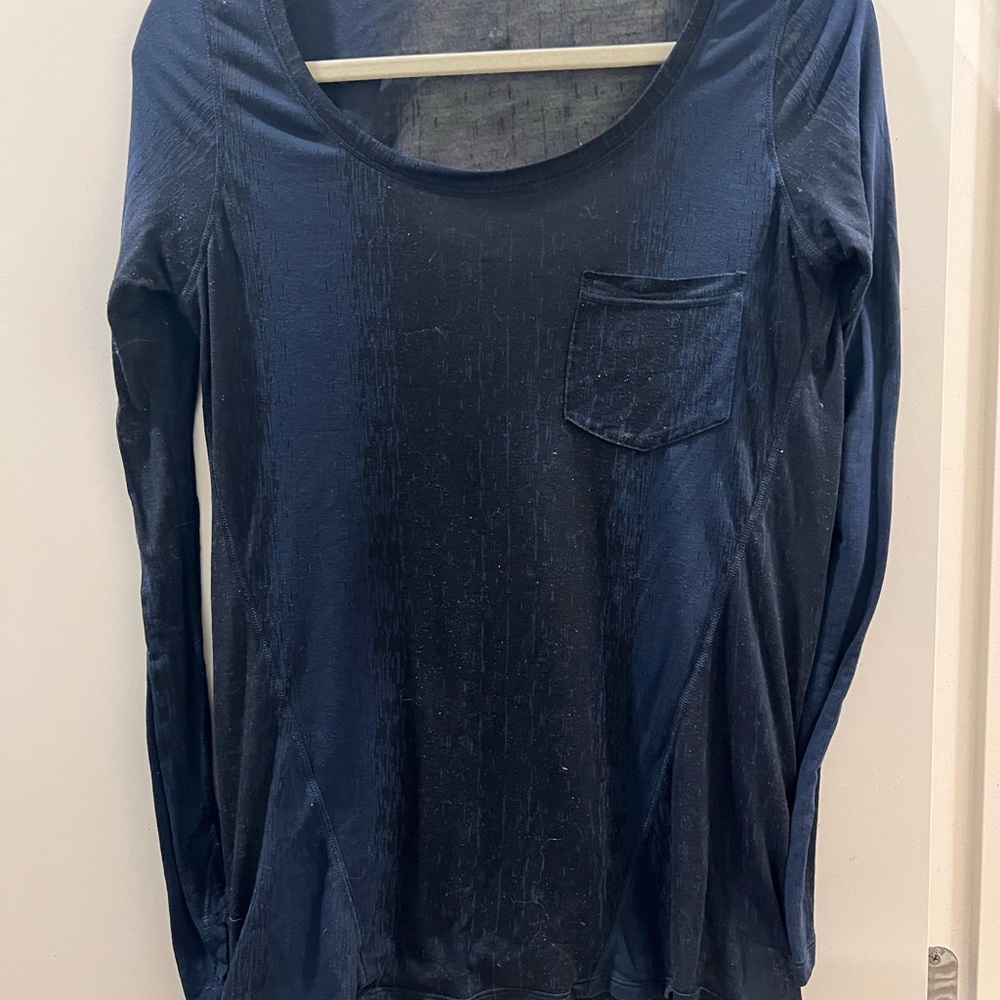 Lululemon burnout long sleeve size 6